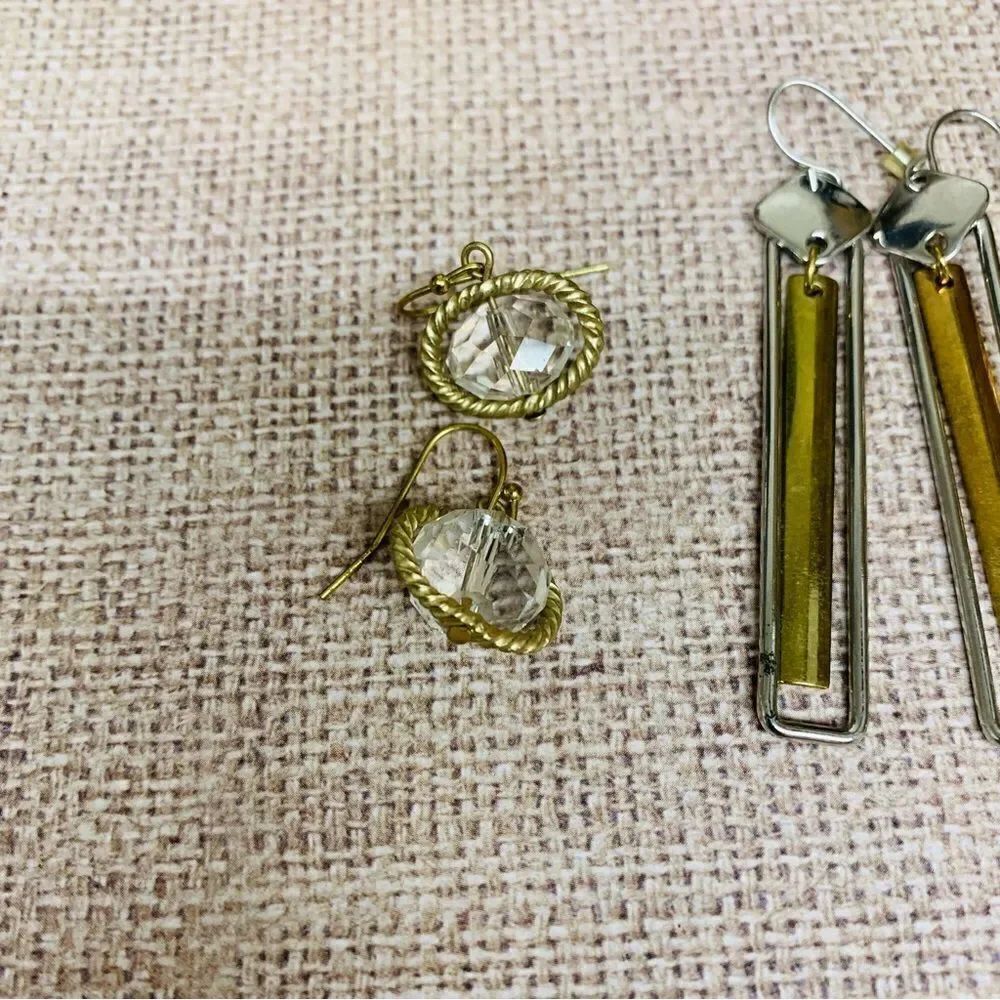 Earring Bundle‎  - Picture 2 of 5
